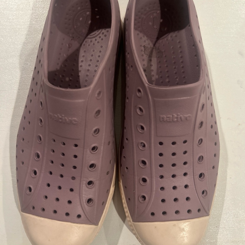 Native Women’s Slip-On Shoes in Mauve with Cream Toe